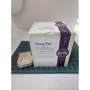 SCENTSY Cherry Tree Premium Electric Pink Floral Asian Motif Wax Warmer NEW